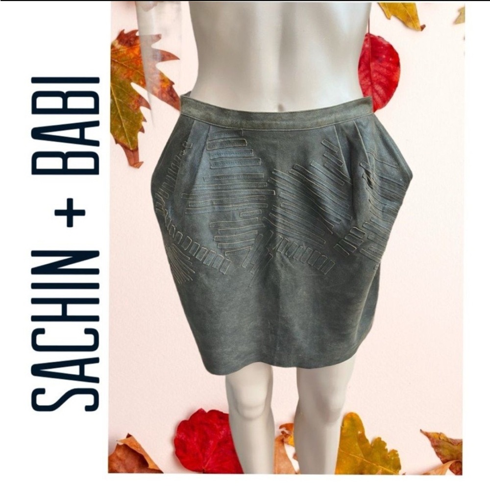 Sachin+ Babi 100% Lamb Leather Strip- Patch Skirt size 6